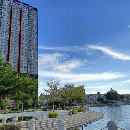 Wallaway2Stay Gravit8 Klang 2Room Exterior photo