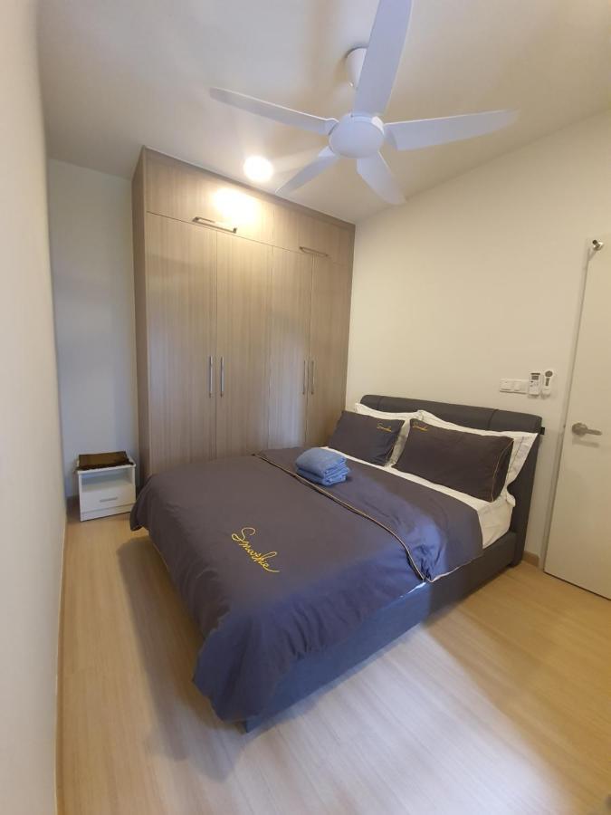 Wallaway2stay Gravit8 2room
